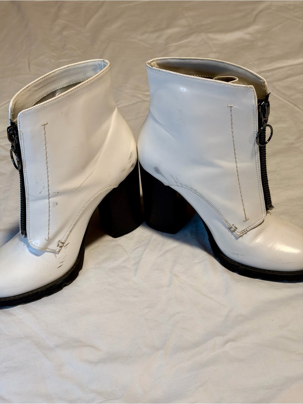 White Front Zip Block Heel Ankle Boots - Picture 6 of 7